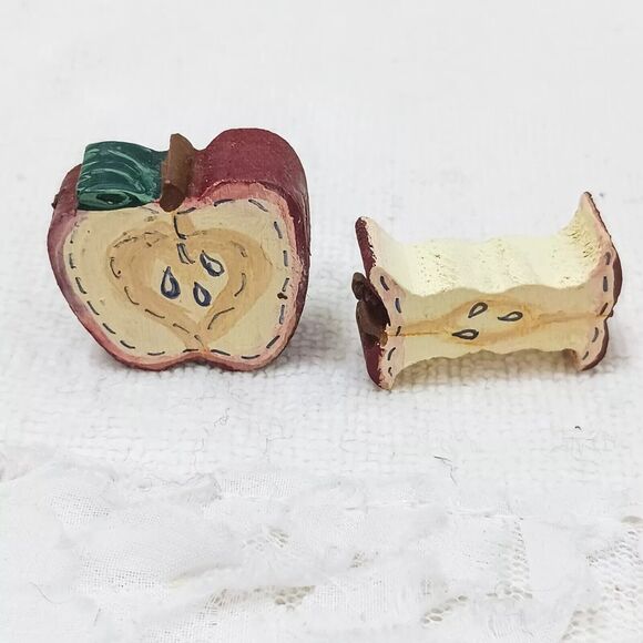 Vintage 2 Apple Shaped Wooden Beads Red Jewelry Making Crafts Loose Art Supply - Picture 1 of 13